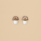 Aretes Tulipán Medianos Blancos