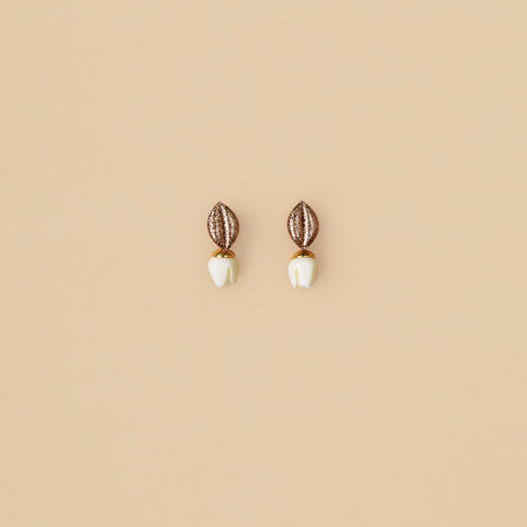 Aretes Mini Tulipán Blancos