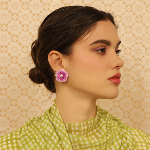 Aretes Flor de Mora Magenta