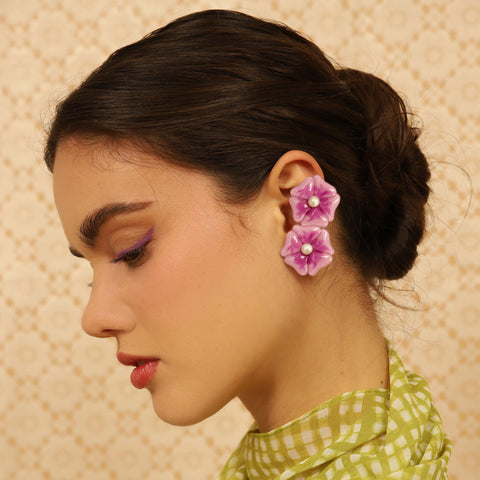 Aretes Flor de Mora Magenta