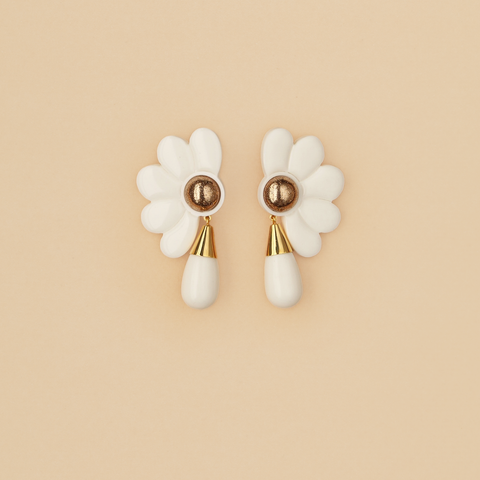 Aretes Magnolia Premium Blancas