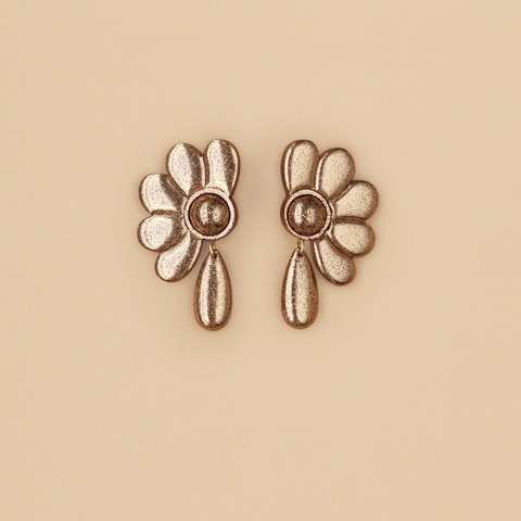 Aretes Magnolia Simples Golden