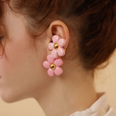 Aretes Flor de Fresa Rosa