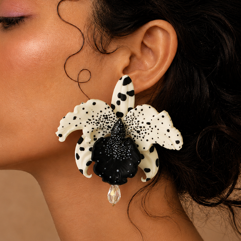 Aretes Cattleyas Negras
