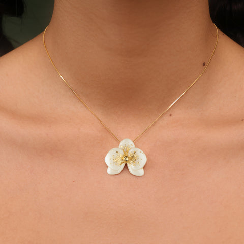 Collar Orquídea Blanca