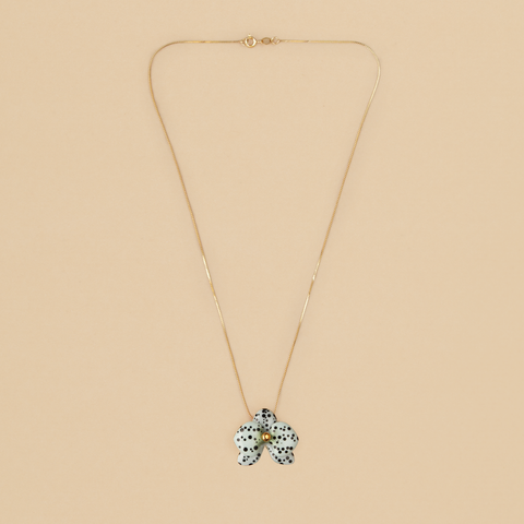 Collar Orquídea Celestina