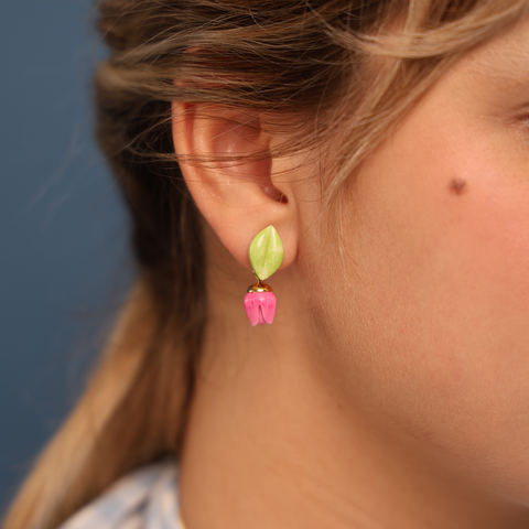 Aretes Mini Tulipán Fucsia