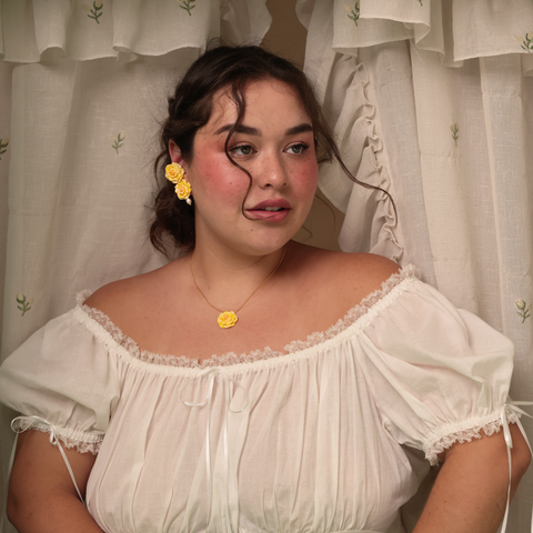 Aretes Rositas Amarillo