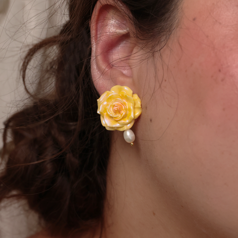 Aretes Rositas Amarillo