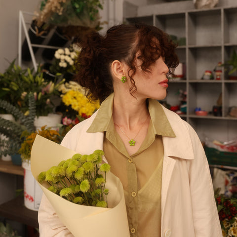 Aretes Flor de Fresita Verde